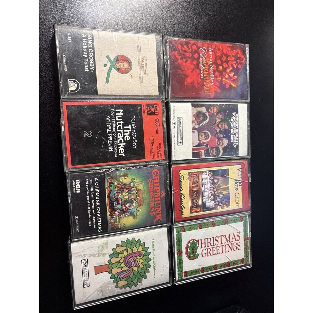 Cassette Tapes   Lot 8 Christmas 🎄